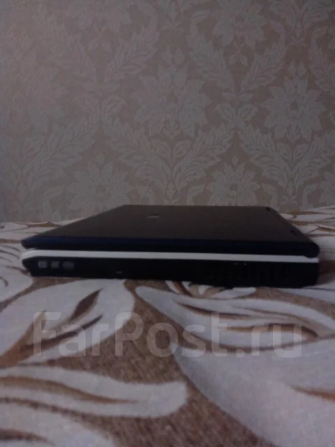 LG R405. 14.1", 120����, ��� 1024 ��, ���� 1 250���, WiFi: 1 ����