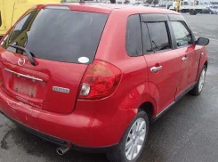 Mazda Verisa. DC5W, ZY ����