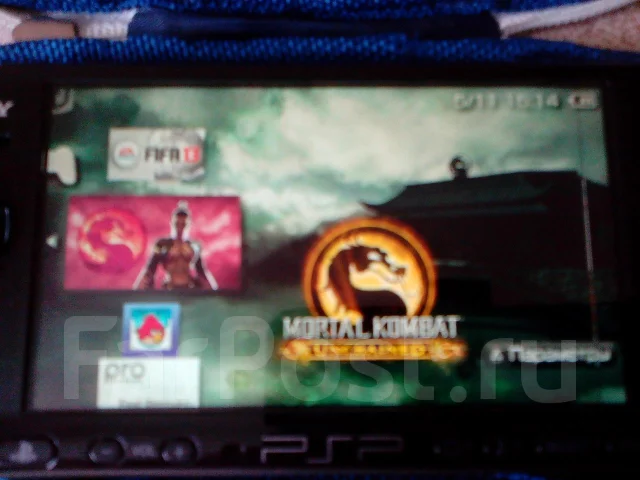 Sony PlayStation Portable 3000 ����