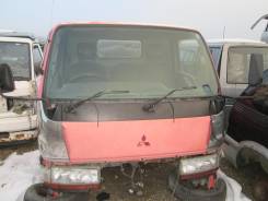 Кабина. Mitsubishi Canter