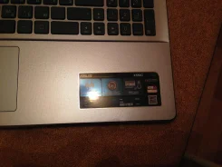 Asus X550CC. 15.6", 1,8����, ��� 4096 ��, ���� 500 ��, WiFi, Bluetooth