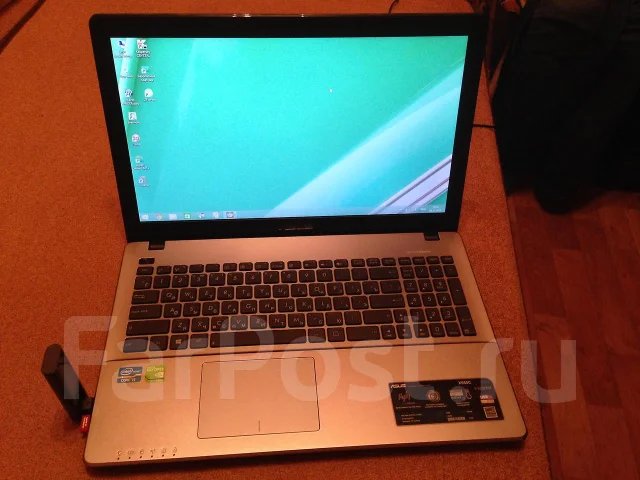 Asus X550CC. 1,8����, ��� 4 ��, ���� 500���, WiFi: 1, Bluetooth: 1 ����