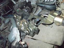 Замок двери. Toyota Crown, GS131H, GS131