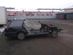 Nissan Avenir Salut ����