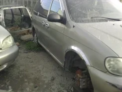Kia Carnival ����