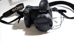 Sony Cyber-shot DSC-H7. 8 - 8.9 ��, ���: 14� � ����� ����