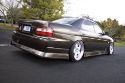 Порог пластиковый. Nissan Laurel