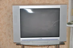 Hitachi. CRT (���) ����