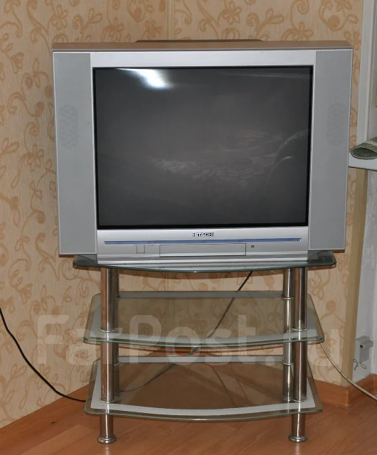 Hitachi. CRT (���) ����