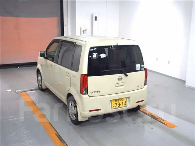 Nissan Otti. H92W, 3G83 ����