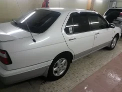 Nissan Bluebird. ��������, 4wd, 2.0, ������ ����