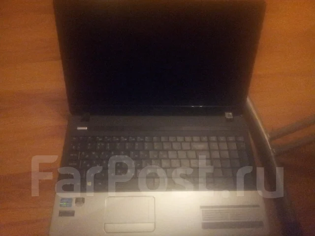 Acer Aspire E1-571G. 2,5����, ��� 4 ��, ���� 500���, WiFi: 1, ����������� �� 2��. ����