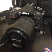 Nikon D7100 Kit ����