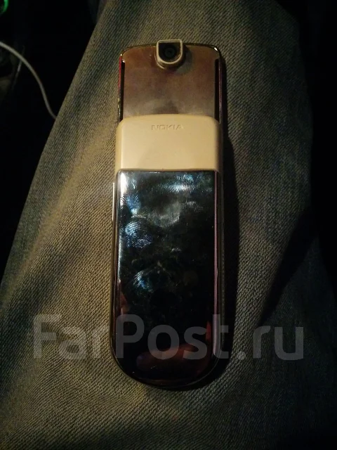 Nokia 8800 Sirocco Edition ����