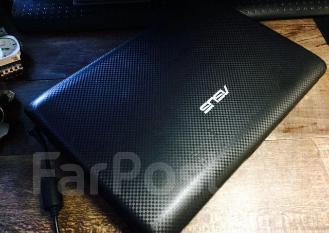 Asus Eee PC 1001PX ����