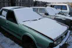 Mazda 323 ����