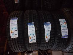 Maxtrek Trek M7. Зимние, без шипов, 2015 год, без износа, 4 шт