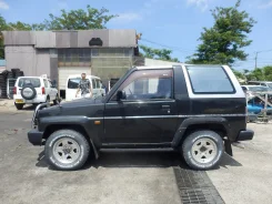 Daihatsu Rocky. F300, HDE ����