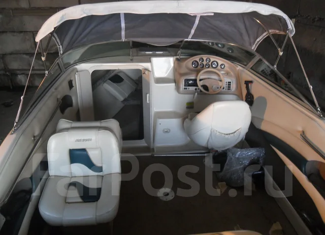 Rinker. 1996 ���, ��������� ������������, ������ ����