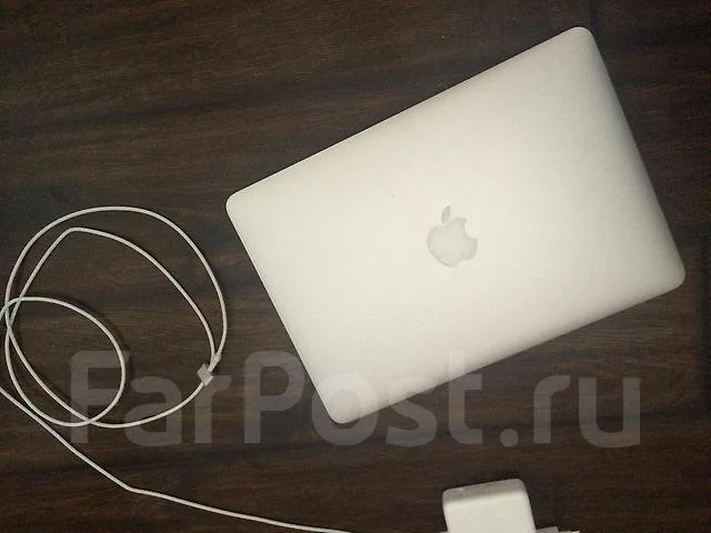 Apple MacBook Pro 13 2013 Late ME864 with Retina display. WiFi: 1, Bluetooth: 1 ����