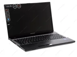 Samsung 300V5A. 15.6", 240,0����, ��� 4096 ��, ���� 500 ��, ����������� �� 3 �.