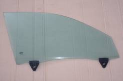 Стекло боковое. Audi A4, 8E2, 8E5, 8EC, 8ED, 8E Audi RS4 Audi S4, 8E2, 8E5, 8EC, 8ED Двигатели: AKE, ALT, ALZ, AMB, AMM, ASB, ASN, AUK, AVB, AVF, AVJ...