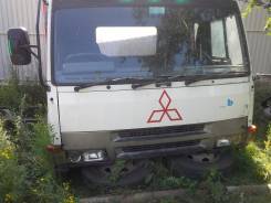 Кабина. Mitsubishi Fuso