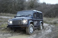 Land Rover Defender. ��� ����� �� ������ ����