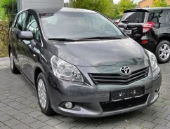 Toyota Verso. ��� ����� �� ������ ����