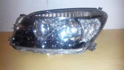 Стекло фары. Toyota RAV4