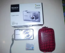 Sony Cyber-shot DSC-W710