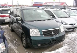 Mitsubishi Dion ����