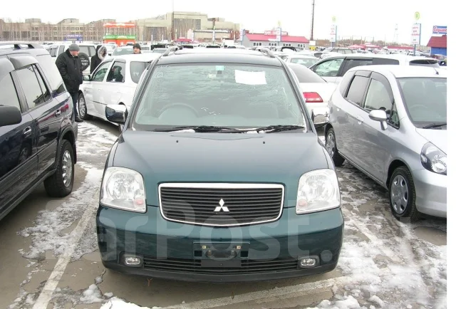 Mitsubishi Dion ����