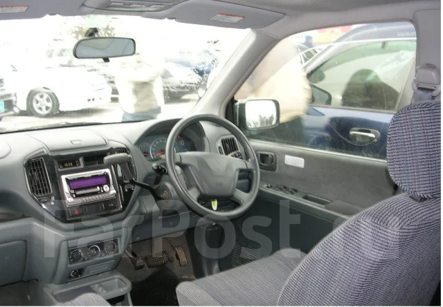 Mitsubishi Dion ����