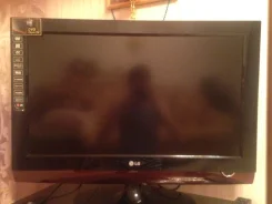 LG 32lm3400. LCD (��) ����
