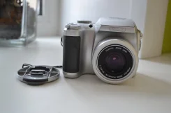 Fujifilm FinePix. 8 - 8.9 ��, ���: 7� ����