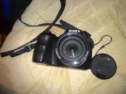 Sony Cyber-shot DSC-H100. 15 - 19.9 ��, ���: 14� � �����