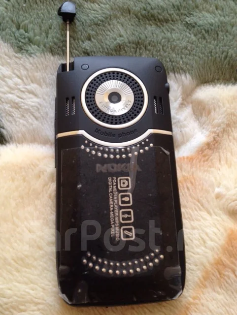 Nokia E72. ����� ����