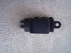 Кнопка стеклоподъемника. Nissan Tiida, C11 Двигатель HR15DE