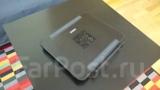 Asus Eee PC T101MT. 1,7����, ��� 2048 ��, ���� 320���, WiFi: 1, Bluetooth: 1, ����������� �� 6��. ����