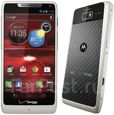 Motorola RAZR M. �/� ����