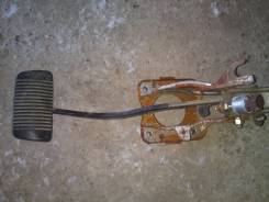 Концевик под педаль тормоза. Toyota: Mark II Wagon Blit, Crown Majesta, Crown, Mark II, Cresta, Progres, Chaser Двигатель 1JZGE