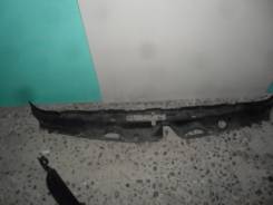 Накладка замка капота 750р. Toyota Wish, ZNE10, ZNE10G Двигатель 1ZZFE