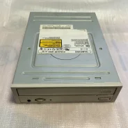 CD-ROM �������. ����