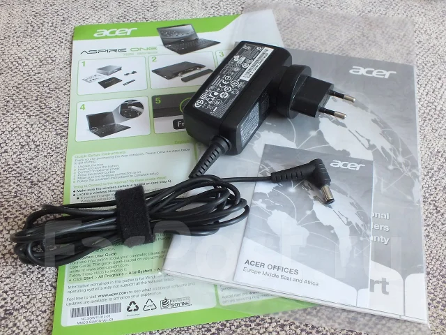 Acer Aspire One 725. 1����, ��� 2048 ��, ���� 500���, ����������� �� 5��. ����
