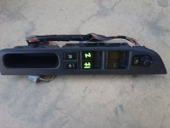 Кнопки двери. Suzuki Swift, ZC71S Двигатель K12B