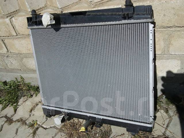 Toyota vitz 2001г радиатор охлаждения двигателя. фото радиатора охлаждения на toyota vitz 130 кузов. купить вентилятор на радиатор охлаждения двигателя тойота витц. радиатор тойота витц scp10. радиатор охлаждения витц.