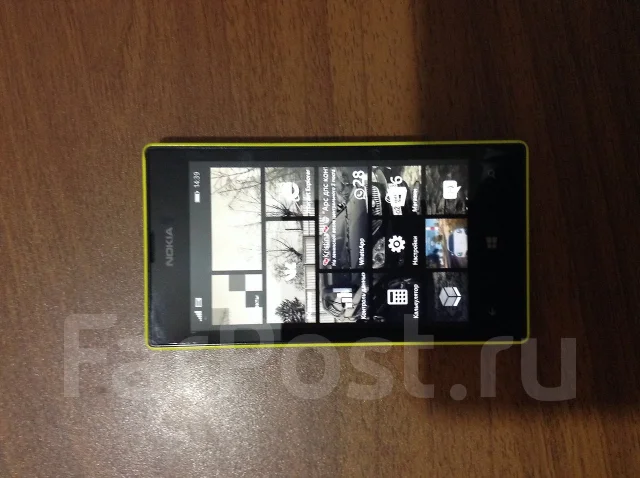 Nokia Lumia 520 ����
