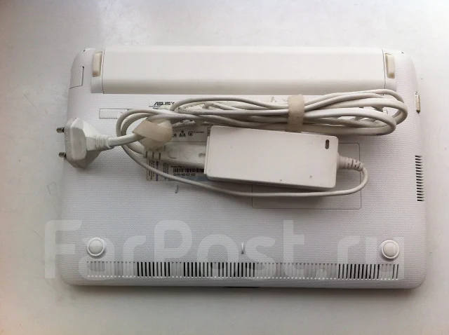 Asus Eee PC 1025C. WiFi: 1, Bluetooth: 1 ����