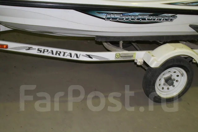 Yamaha WaveRunner. 2000 ��� ����